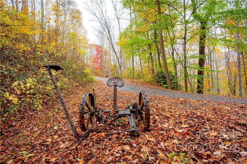 Property image 4 at 12 Greystone Place, Maggie Valley, NC 28751