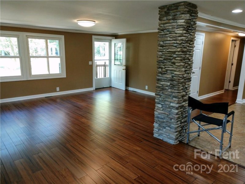 Property image 2 at 4108 Scarlet Street, Matthews, NC 28104