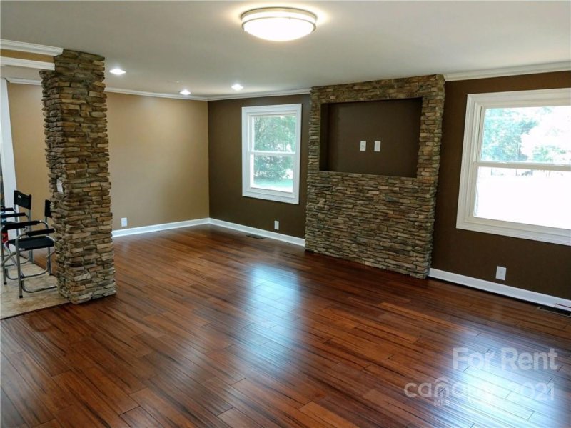 Property image 5 at 4108 Scarlet Street, Matthews, NC 28104