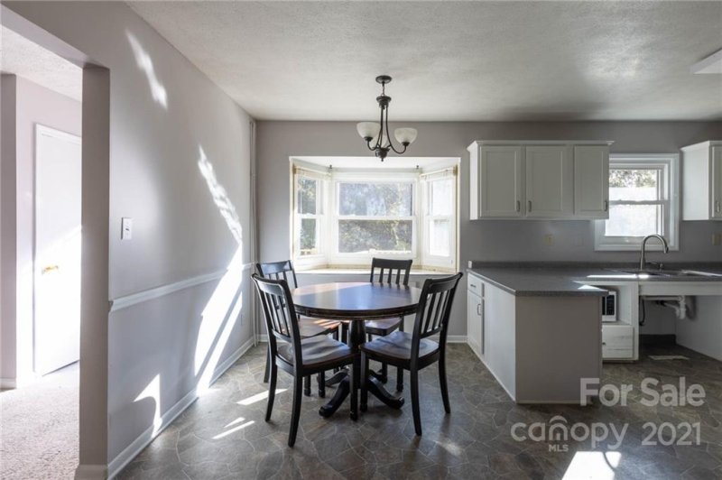 Property image 4 at 9 Hillview Road, Asheville, NC 28805