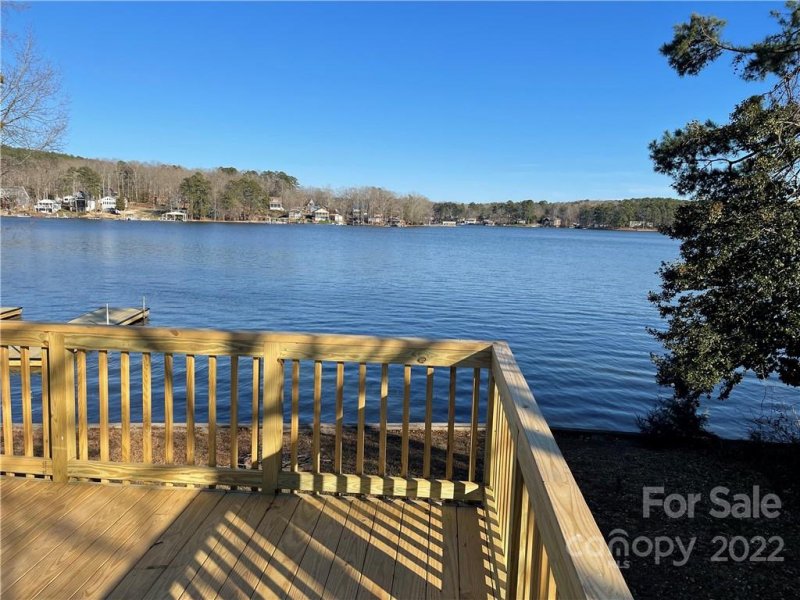 Property image 4 at 758 Pinehaven Drive, New London, NC 28127