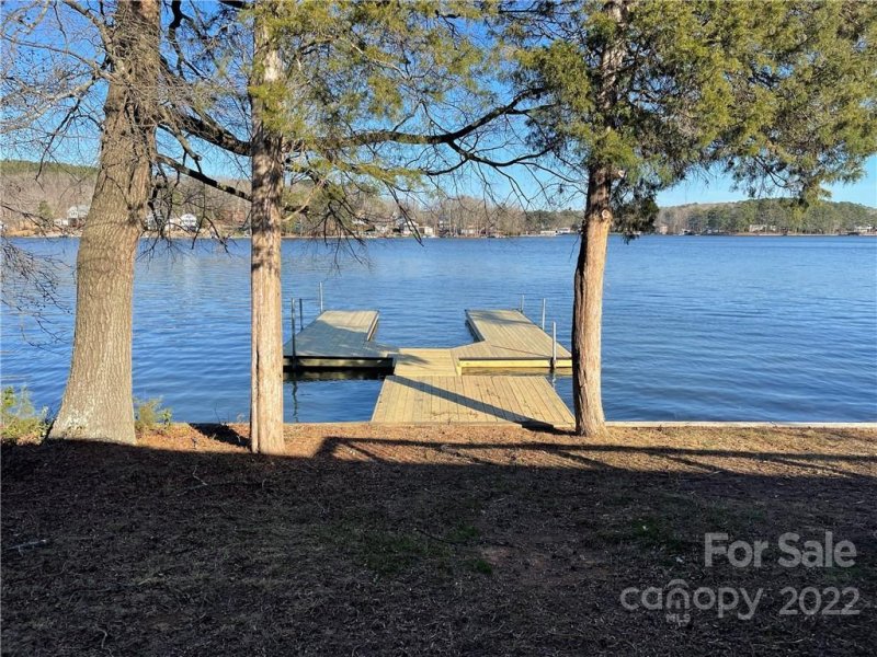 Property image 5 at 758 Pinehaven Drive, New London, NC 28127