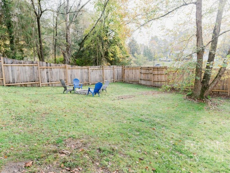 Property image 5 at 707 Miami Terrace, Hendersonville, NC 28791