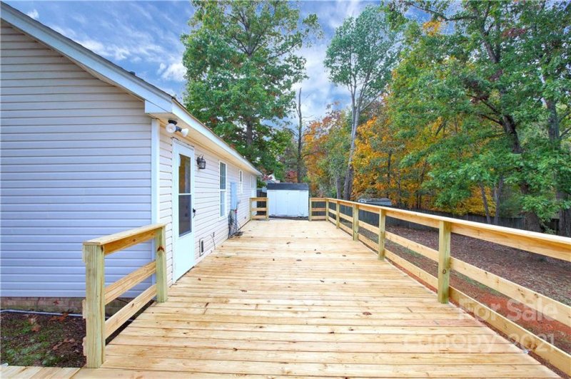 Property image 3 at 513 Canary Court, Wingate, NC 28174