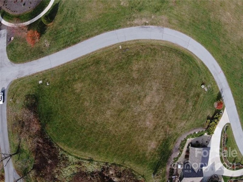 Property image 2 at 75 Legend Court, Hendersonville, NC 28792