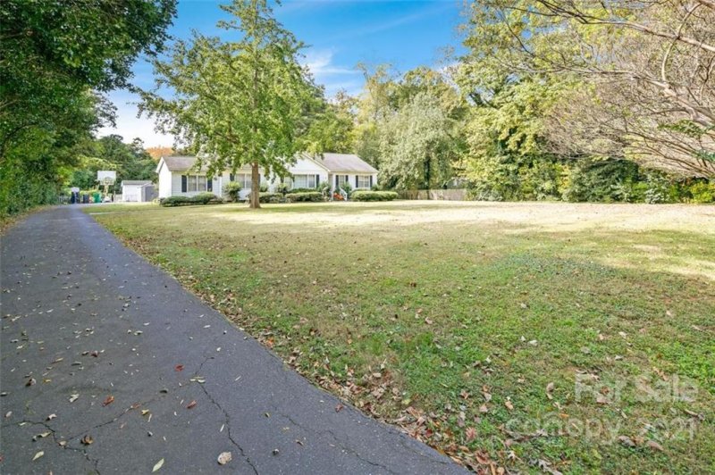 Property image 4 at 6014 Preston Lane, Charlotte, NC 28270