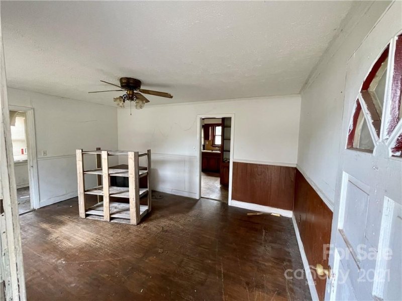 Property image 2 at 1411 Poston Circle, Gastonia, NC 28054