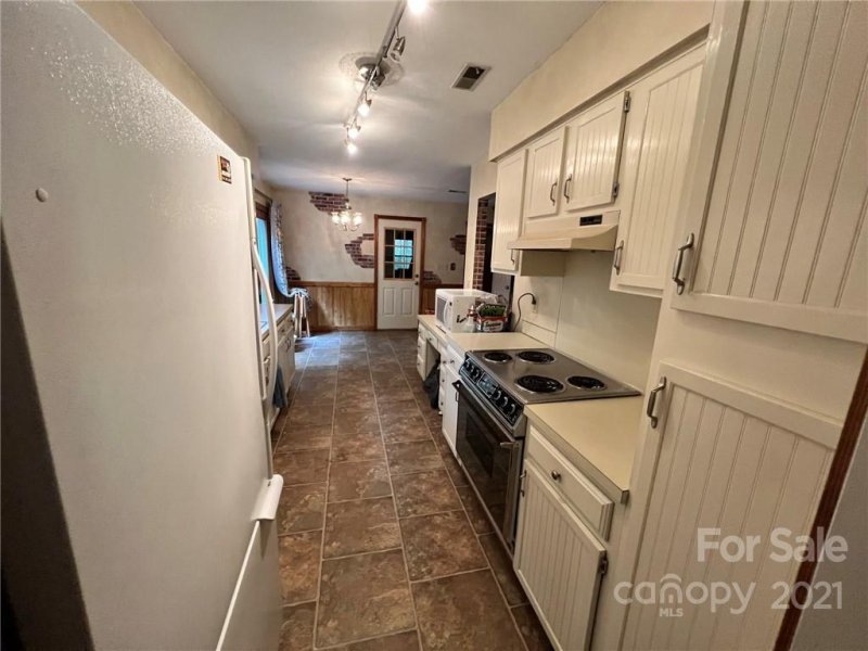 Property image 3 at 3049 Heathcroft Court, Charlotte, NC 28269