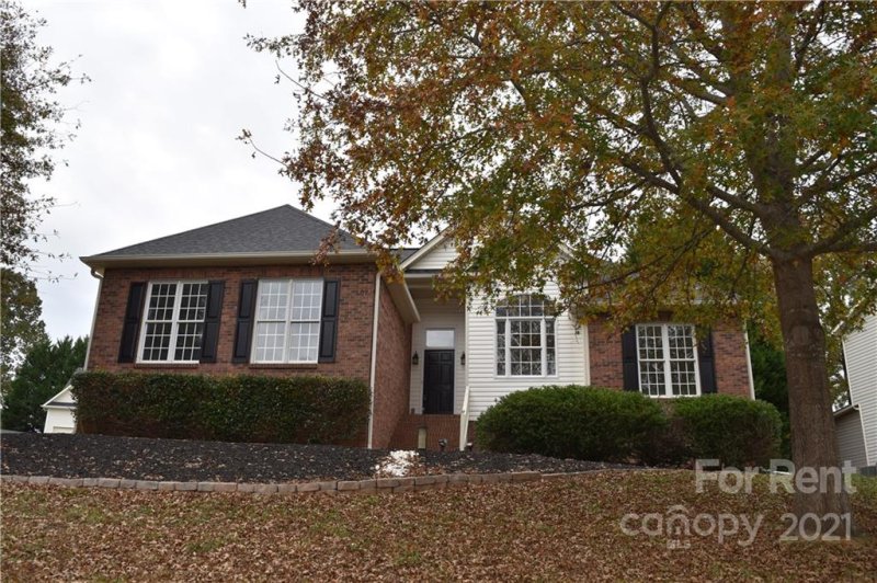 Property image 2 at 3740 Kennedy Road, Gastonia, NC 28056