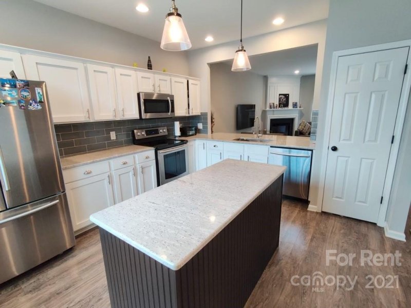 Property image 2 at 10411 Winslet Drive, Charlotte, NC 28277