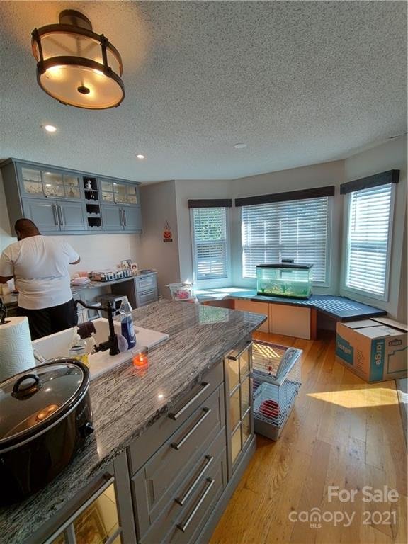 Property image 4 at 6409 Lake Breeze Court, Hickory, NC 28601