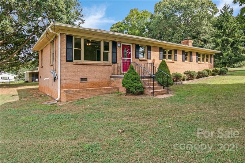 Property image 3 at 116 Peachtree Street, Belmont, NC 28012