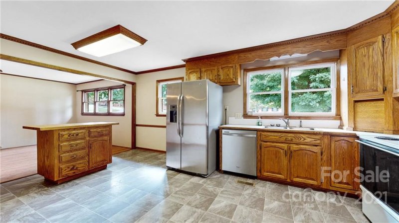 Property image 4 at 116 Peachtree Street, Belmont, NC 28012