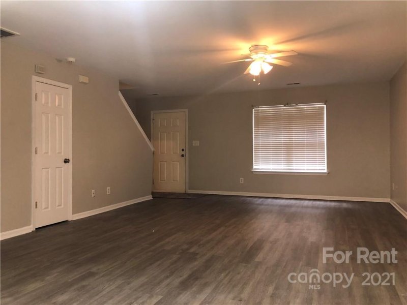 Property image 2 at 6635 Nevin Glen Drive, Charlotte, NC 28269