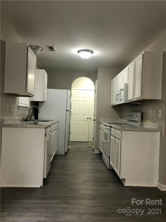 Property image 4 at 6635 Nevin Glen Drive, Charlotte, NC 28269