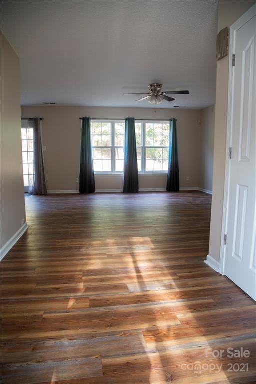 Property image 3 at 4022 Far West Drive, Charlotte, NC 28269