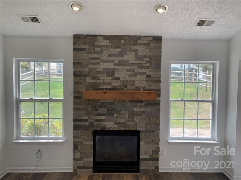 Property image 3 at 6532 Mallard Park Drive, Charlotte, NC 28269