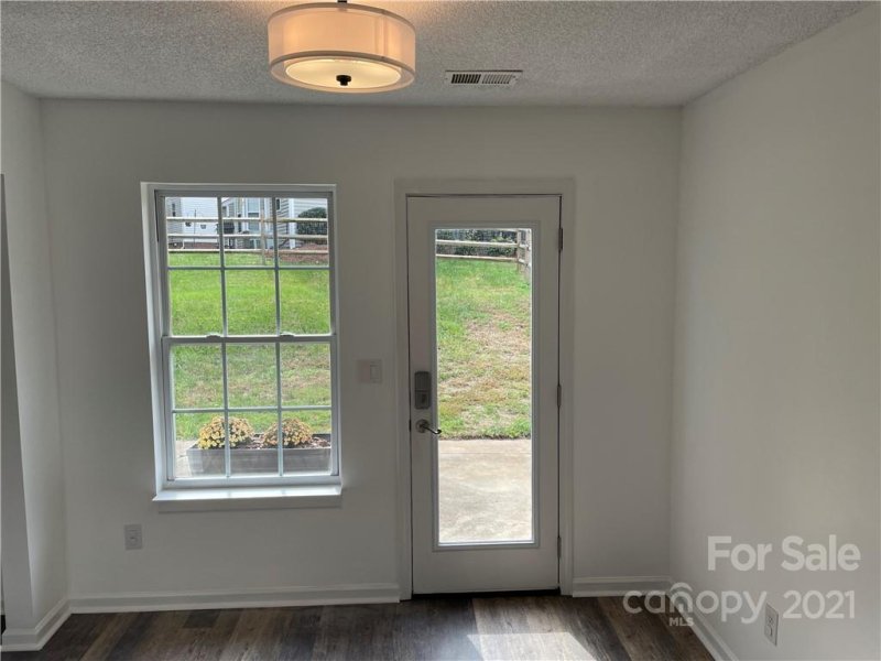 Property image 5 at 6532 Mallard Park Drive, Charlotte, NC 28269