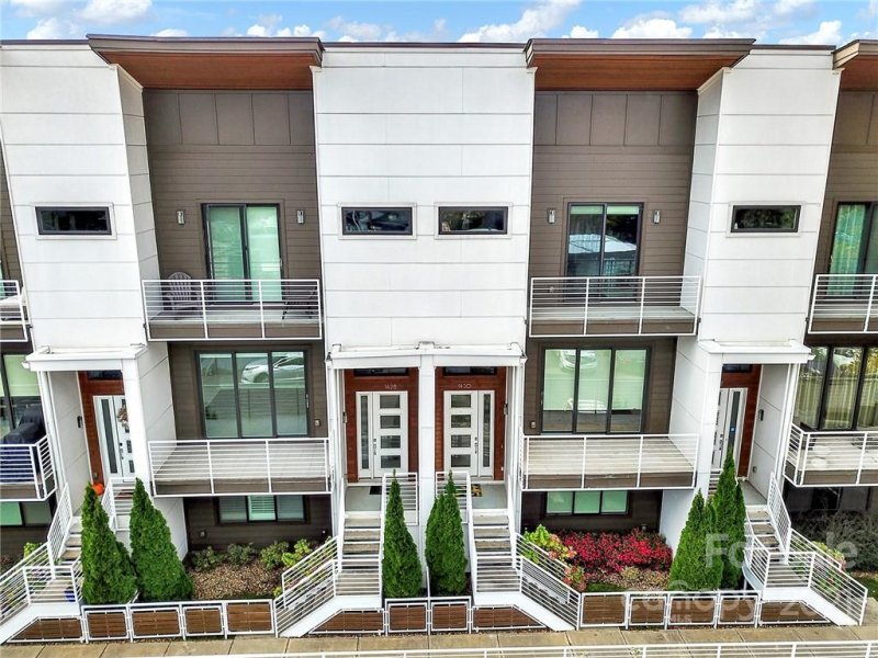 1428 S Church Street