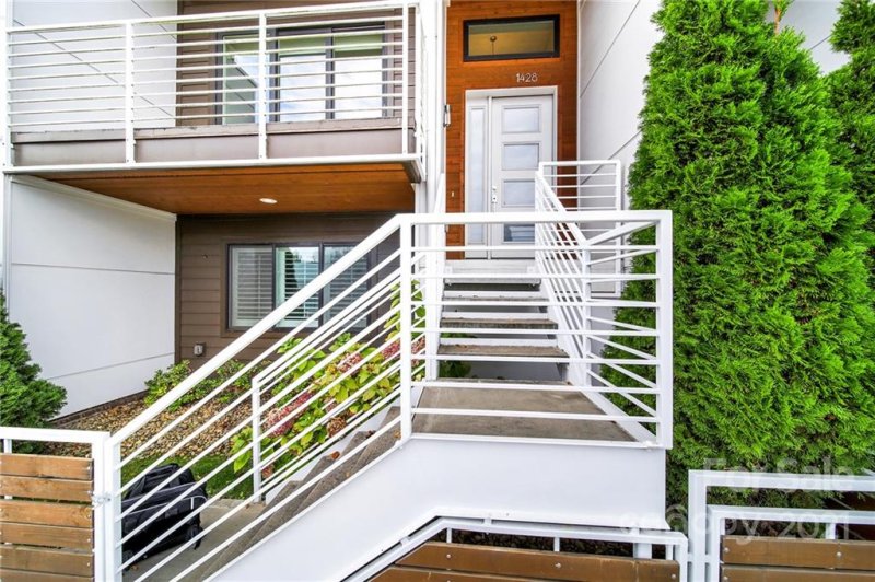 Property image 2 at 1428 S Church Street, Charlotte, NC 28203