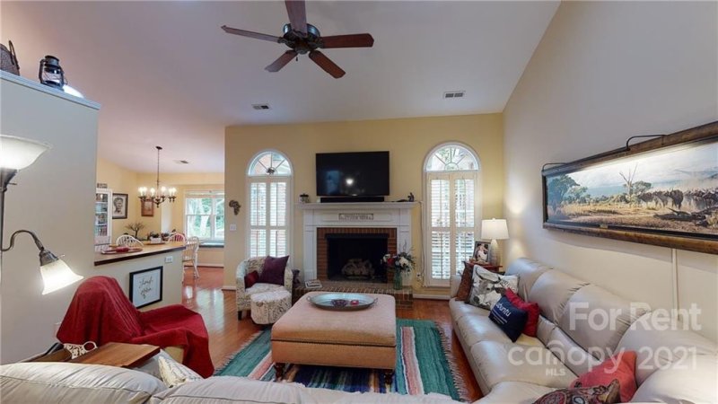 Property image 2 at 4915 Biltmore Forest Drive, Matthews, NC 28105