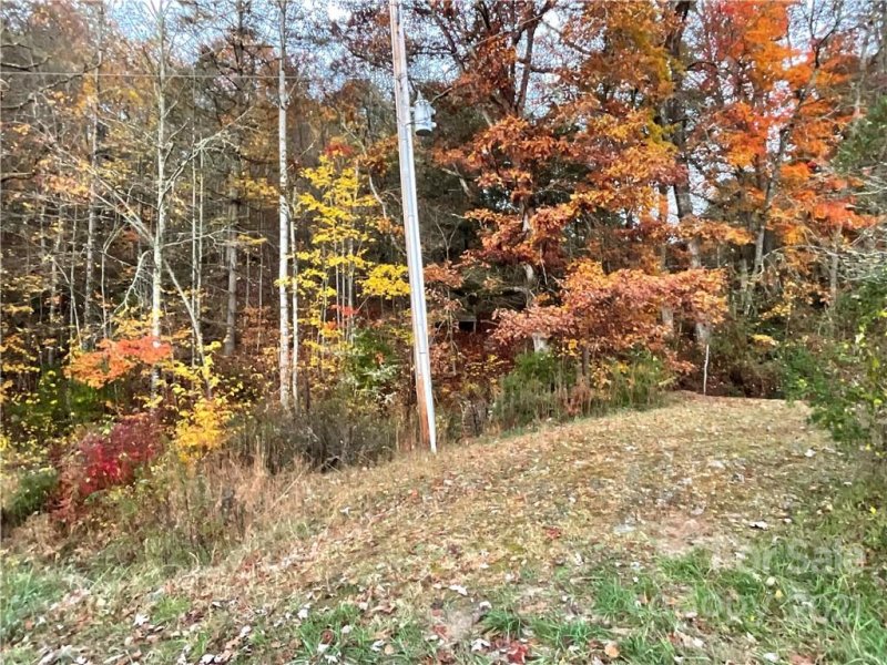 Property image 4 at 11 Brucene Drive, Balsam Grove, NC 28708