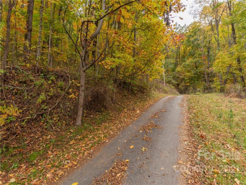Property image 2 at 15 Sleepy Hollow Lane, Canton, NC 28716