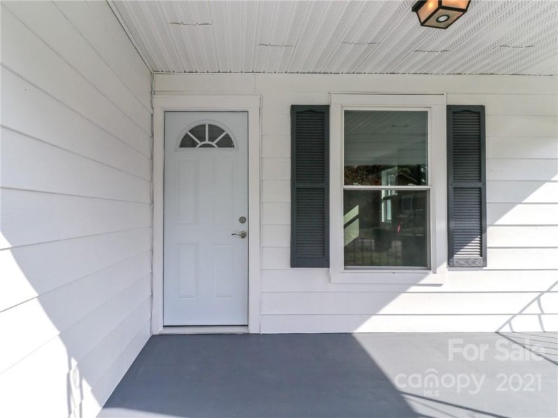 Property image 4 at 408 E Park Avenue, Gastonia, NC 28054