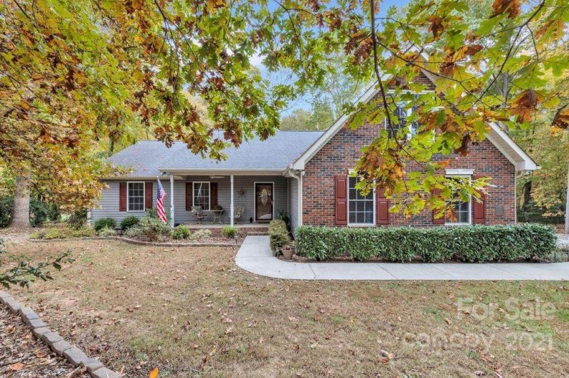 Property image 4 at 1591 Oak Park Court, Iron Station, NC 28080