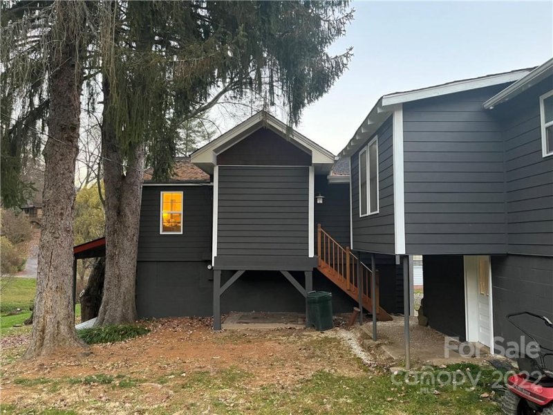 Property image 2 at 74 Park Drive, Waynesville, NC 28786