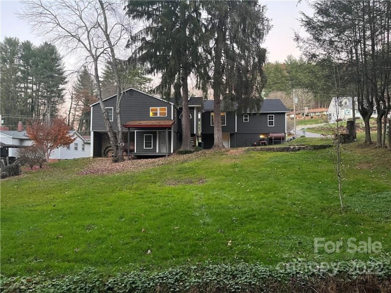 Property image 3 at 74 Park Drive, Waynesville, NC 28786