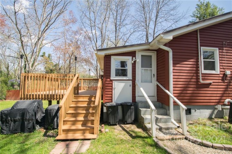 Property image 2 at 222 Gull Avenue, East Flat Rock, NC 28726