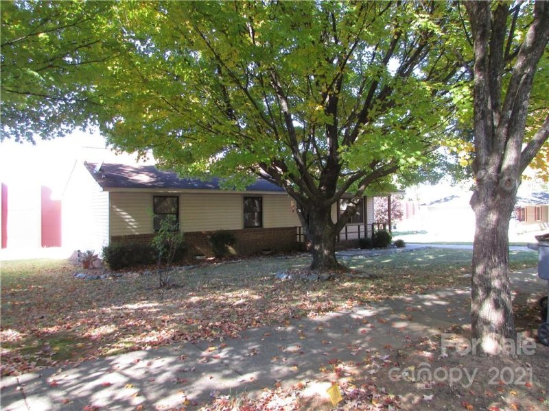 Property image 3 at 1509 Whisnant Street, Charlotte, NC 28206