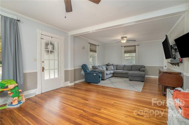 Property image 5 at 222 N Yadkin Avenue, Spencer, NC 28159