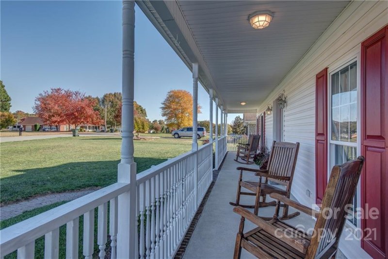 Property image 3 at 107 Cameron Drive, Kings Mountain, NC 28086