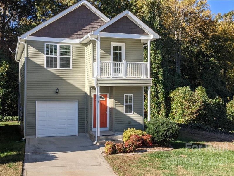 131 High Bluff Circle