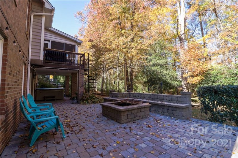 Property image 4 at 1771 30th Avenue Drive, Hickory, NC 28601