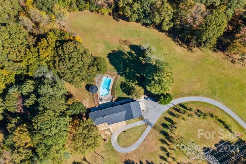 Property image 4 at 9330 Bellhaven Boulevard, Charlotte, NC 28214