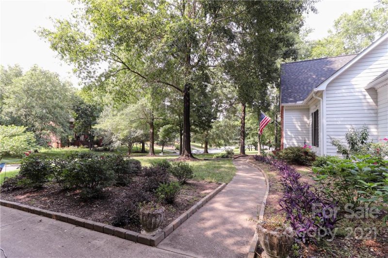 Property image 4 at 1002 Woodhurst Drive, Monroe, NC 28110