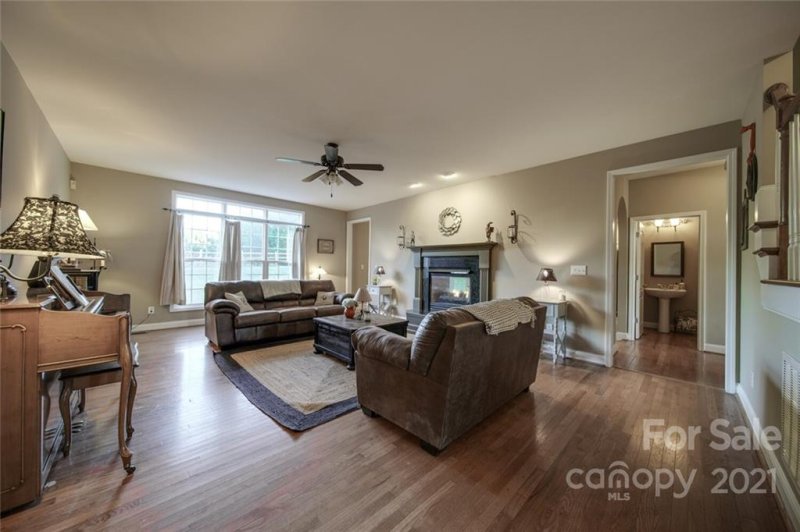 Property image 4 at 7116 Mcewen Place, Mint Hill, NC 28227