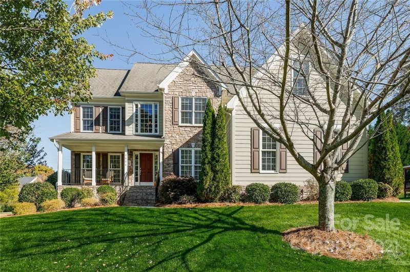 3904 Eastwind Cove Road