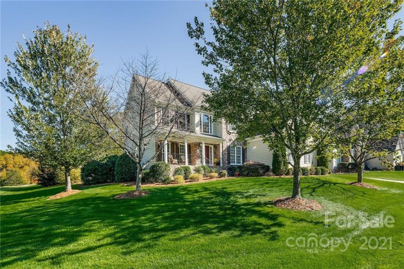 Property image 2 at 3904 Eastwind Cove Road, Denver, NC 28037