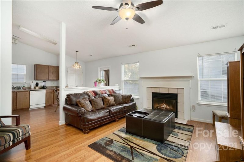 Property image 4 at 3931 Bitterroot Court, Charlotte, NC 28269