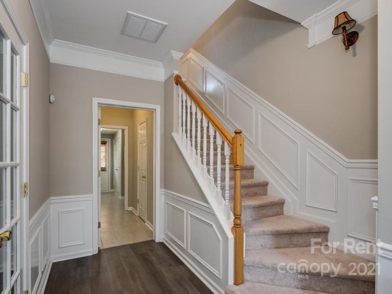 Property image 4 at 14930 Ballantyne Village Way, Charlotte, NC 28277