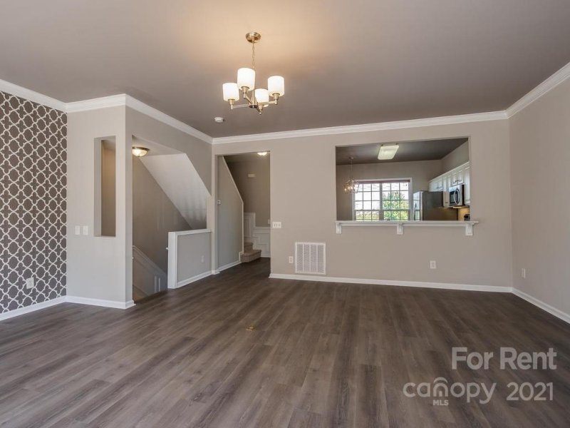 Property image 5 at 14930 Ballantyne Village Way, Charlotte, NC 28277