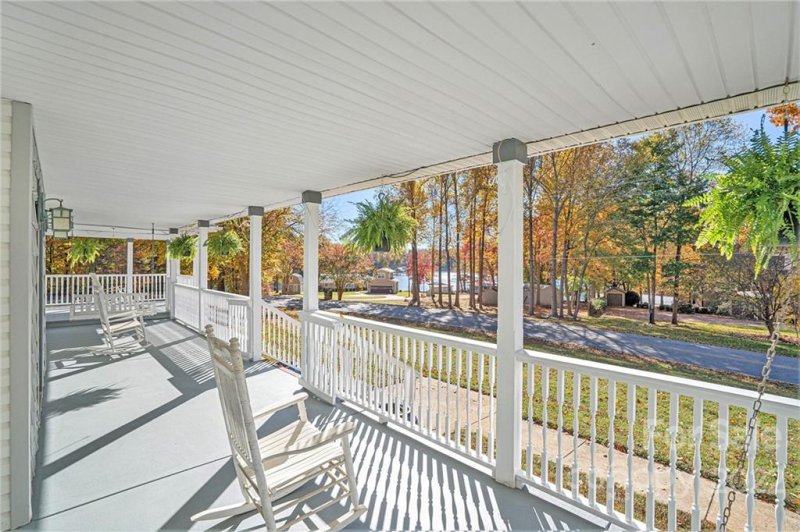 212 Whippoorwill Road