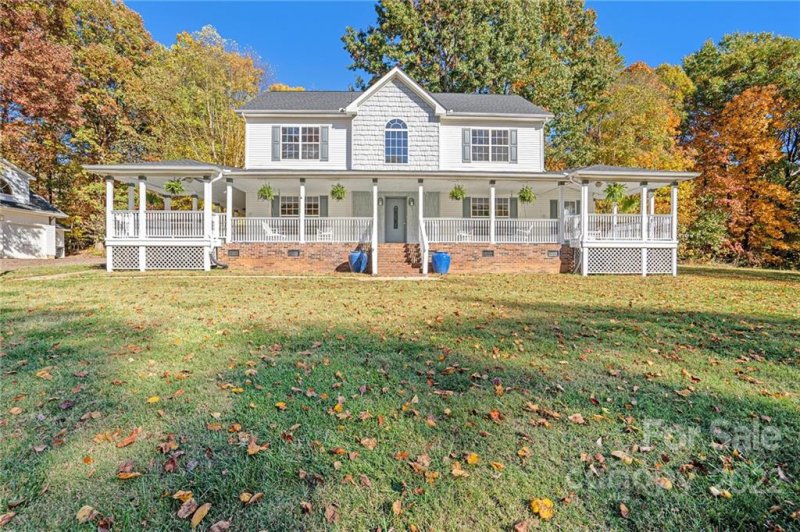 Property image 3 at 212 Whippoorwill Road, Mooresville, NC 28117