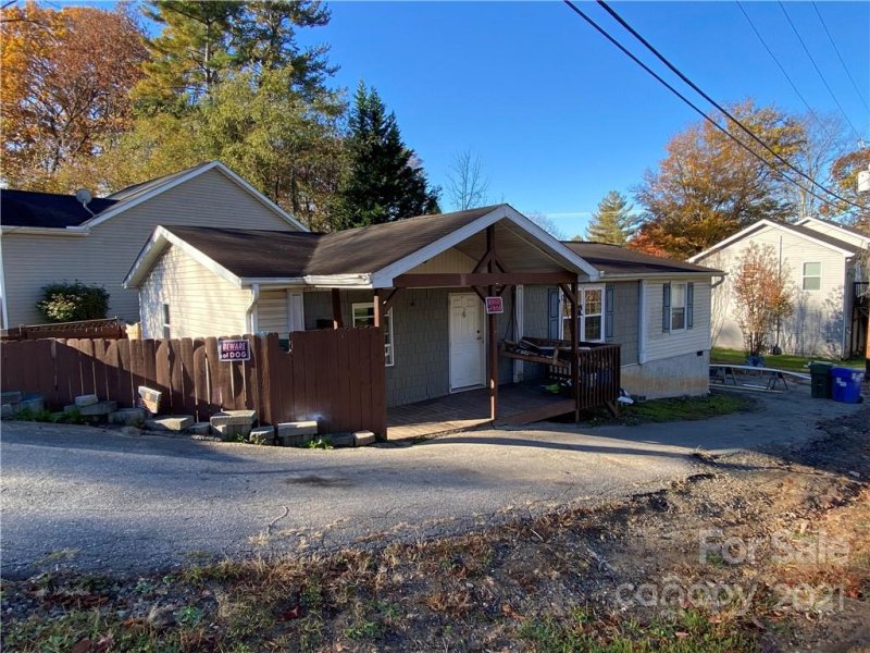 Property image 2 at 15 Booker Street, Asheville, NC 28803