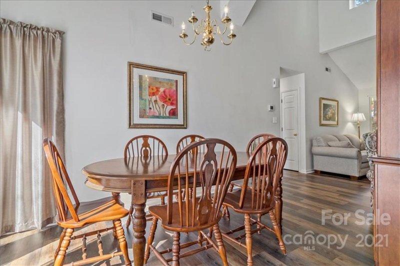 Property image 5 at 8326 Rittenhouse Circle, Charlotte, NC 28270