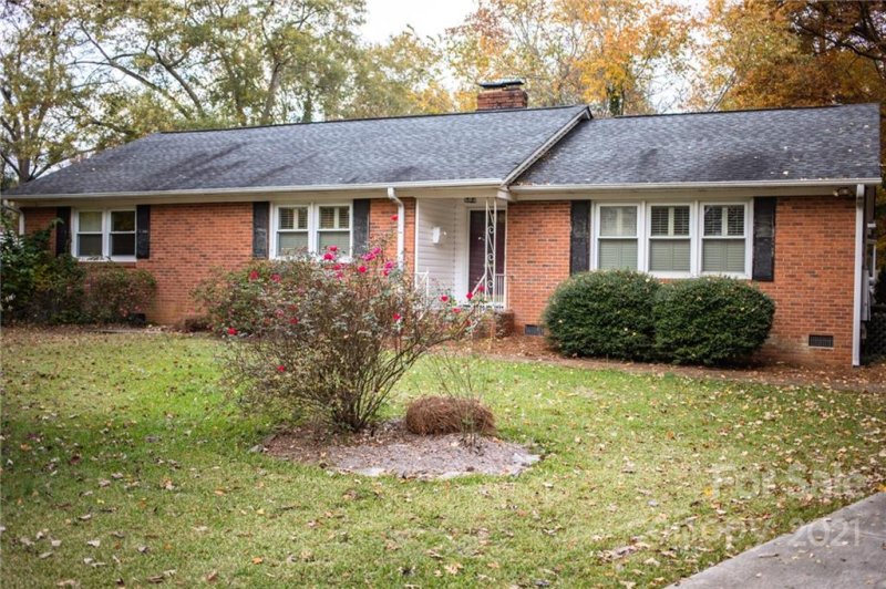 Property image 4 at 231 Dogwood Drive, Mount Holly, NC 28120